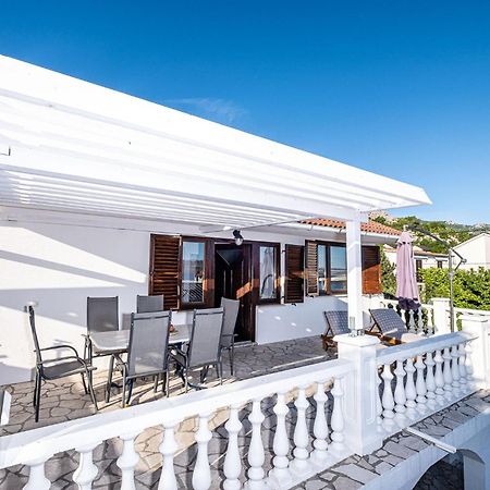 House Petra On The Beach-Sea Cesarica Exterior foto